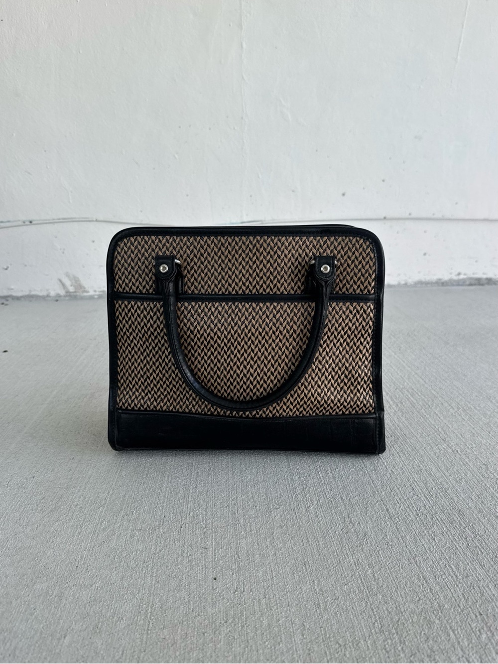 Marlo Two-Tone Top-Handle Bag in Black and Tan With Heart Charms - Picture 3 of 9